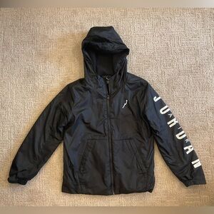 🏀 Air Jordan Kids Lightweight Hooded Jacket Black White Size S (8–10) Unisex EUC
